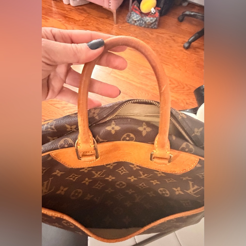 EXCELLENT NO CALL OUTS AUTHENTIC Louis Vuitton Deuville Leather HAND BAG - Picture 11 of 16